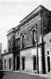 Palazzo Pirtoli a Giuggianello